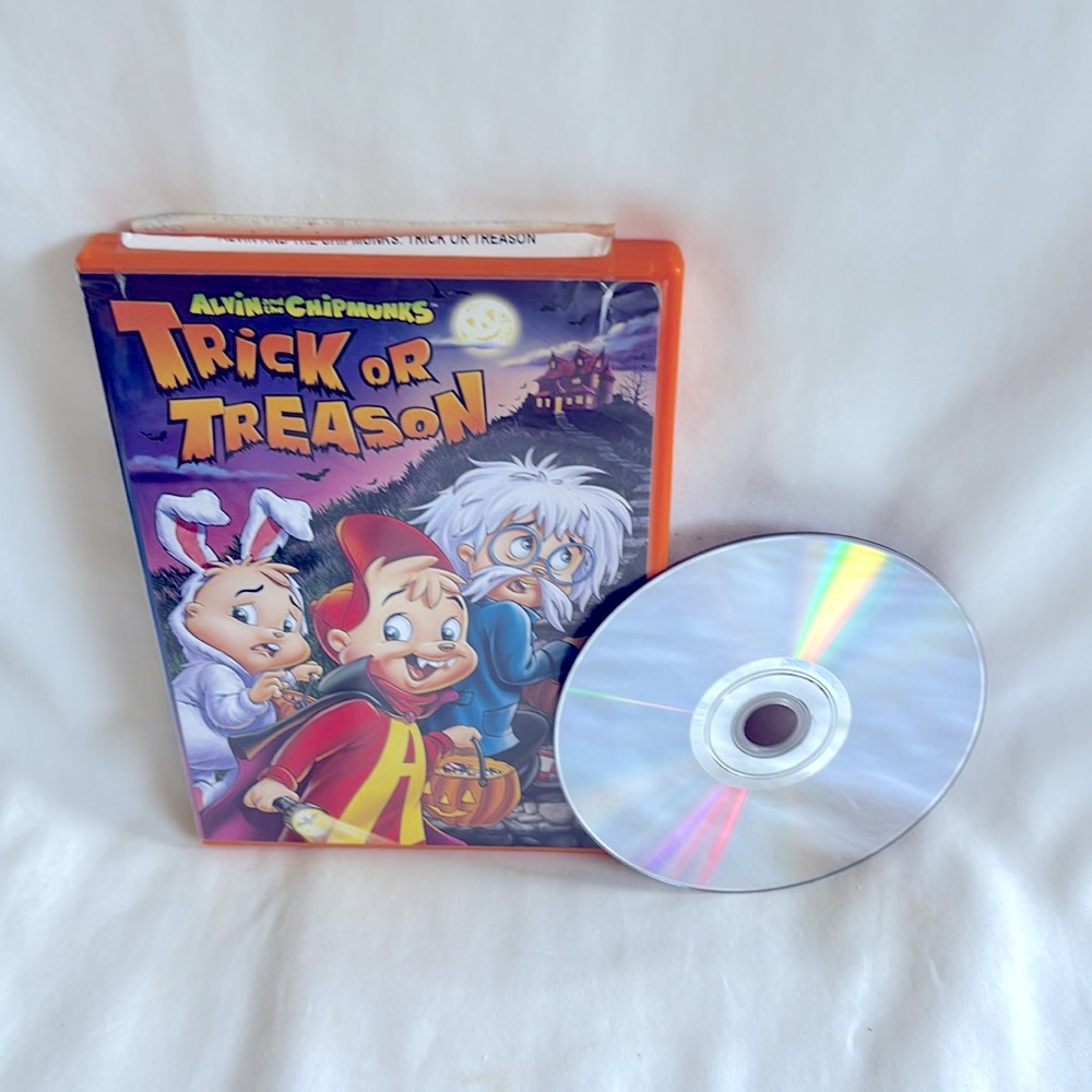 Alvin And The Chipmunks Trick Or Treason DVD Very Good Condition - Picture 4 of 6